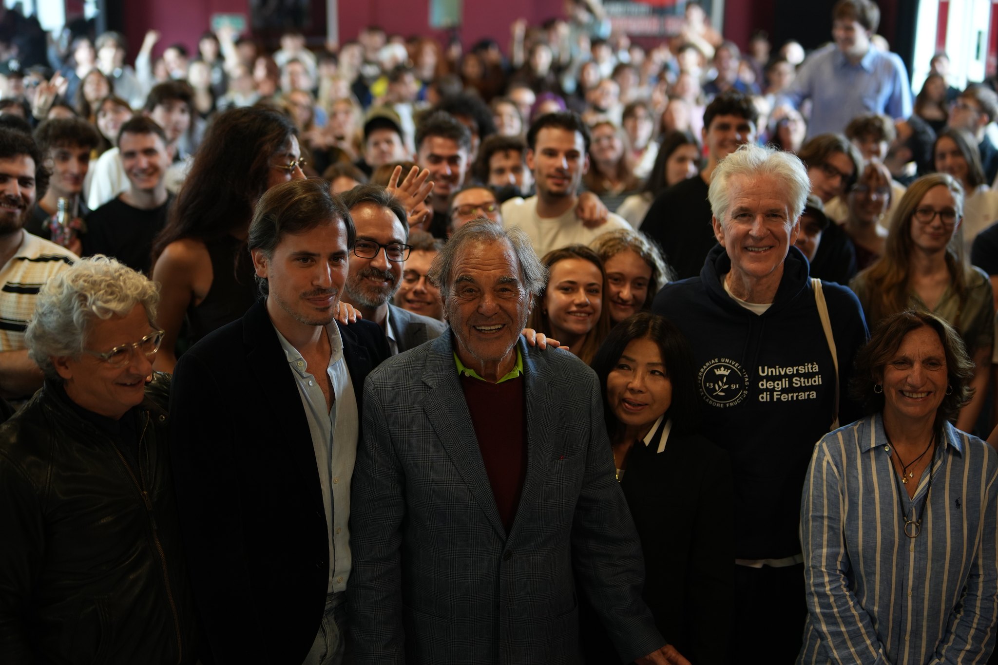 Oliver Stone e Matthew Modine con gli allievi della Blow-up Academy di Ferrara